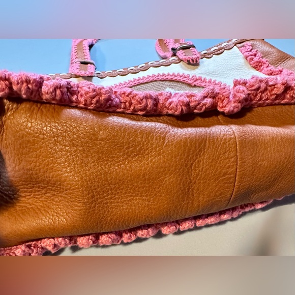 Vintage Isabella Fiore Dog Purse-Leather - Picture 6 of 13